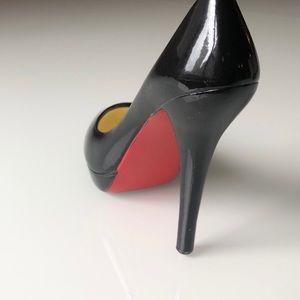 RED BOTTOM miniature porcelain shoe